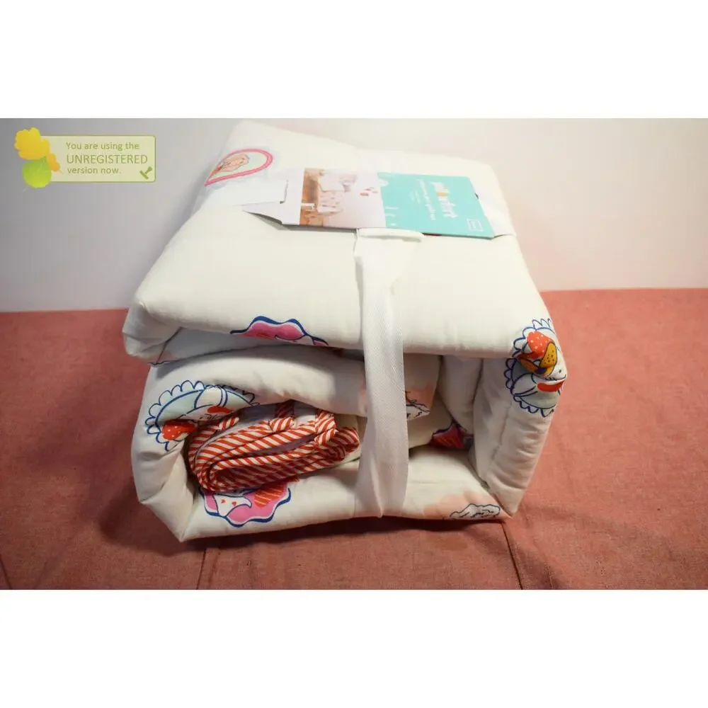 Pillowfort Twin Patisserie Pet Shoppe Kids' Quilt Set (Marks)